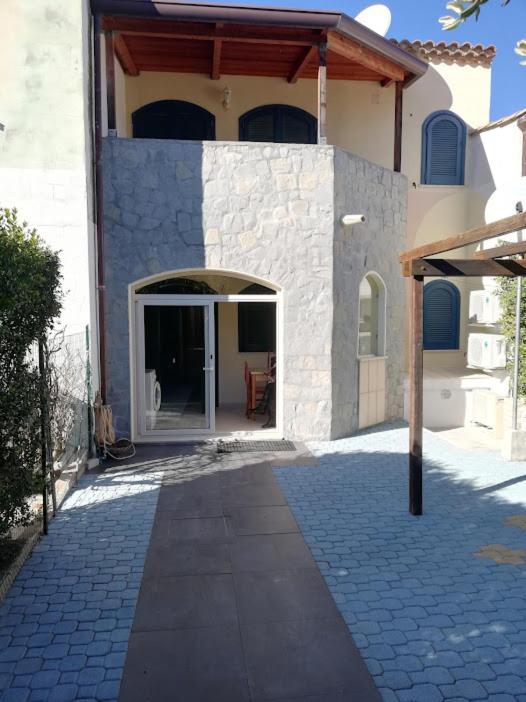 Apartamento Residenza Anna Maria Crotone Exterior foto